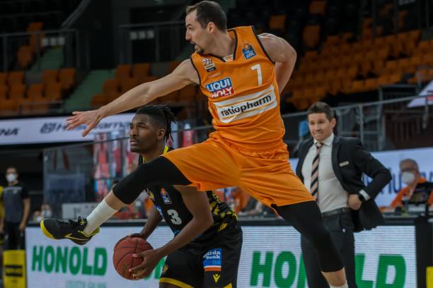 这个竞技体 这个竞技体