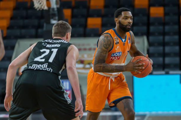 当比赛进行 当比赛进行